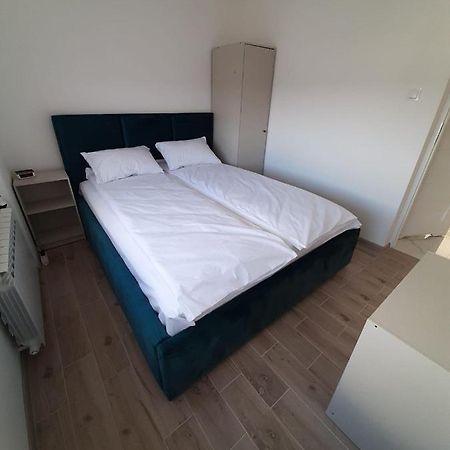 Apartmán Apartament Na 9. Pietrze Osvětim Exteriér fotografie